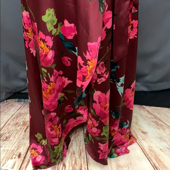 NWOT dress - Picture 4 of 7